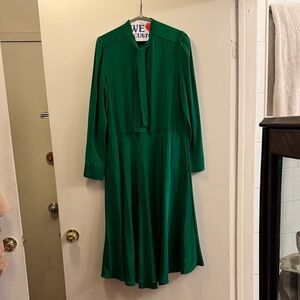 Elegant Green Women's Dress